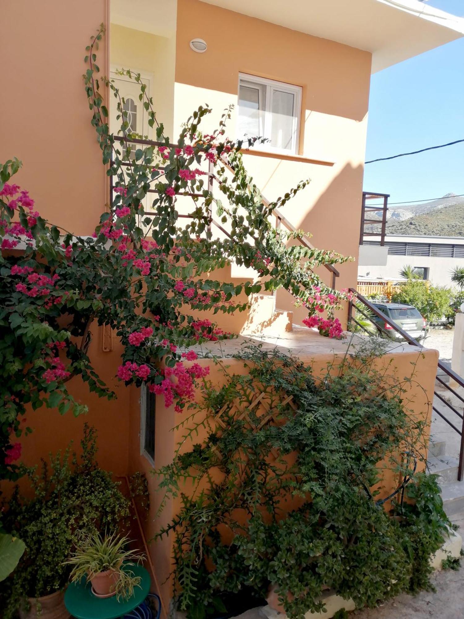פלקסטרון Katerina Rooms & Studios מראה חיצוני תמונה
